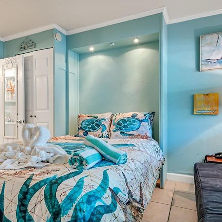Tropic Terrace #4 - Beachfront Rental Apts St. Pete Beach Kültér fotó